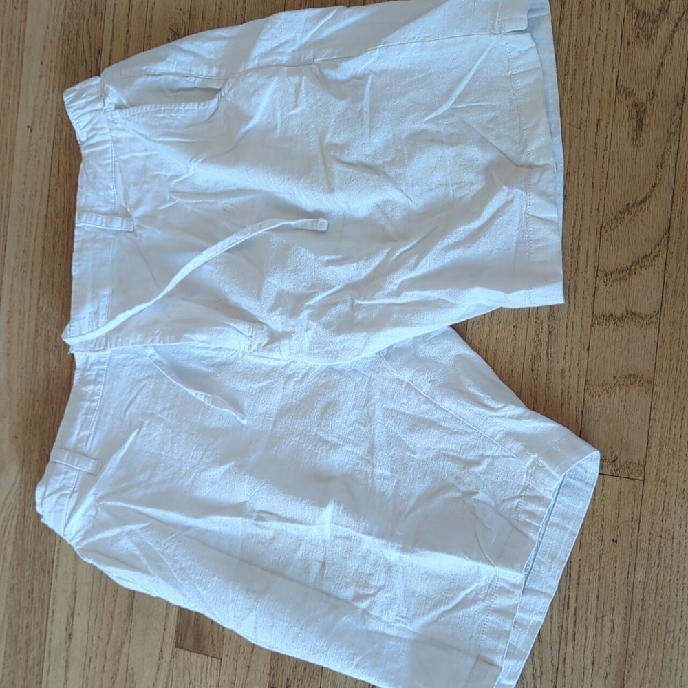Men's civil society white shorts size 36